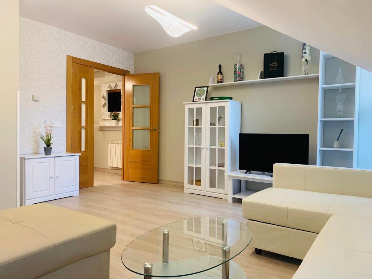 Apartamento Sofia Tordesillas Eksteriør bilde
